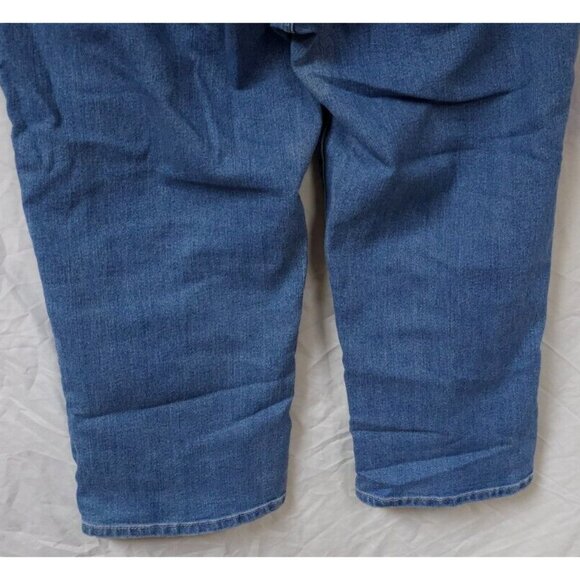 Riders By Lee Womens 12M Mid Rise Stretch Light Wash Capri Denim Shorts 32x21 - Picture 10 of 11